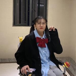 12孩岁女www免费观看软件
